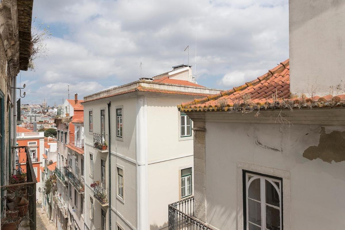 Charmant Appartement Chiado Lisbon Exterior photo